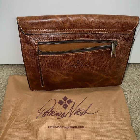 Patricia Nash Heritage Midi Tech Portfolio - Picture 3 of 3